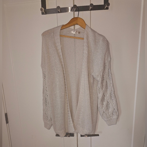 Cloth by rd - Knitted Cardigan - Picture 2 of 3
